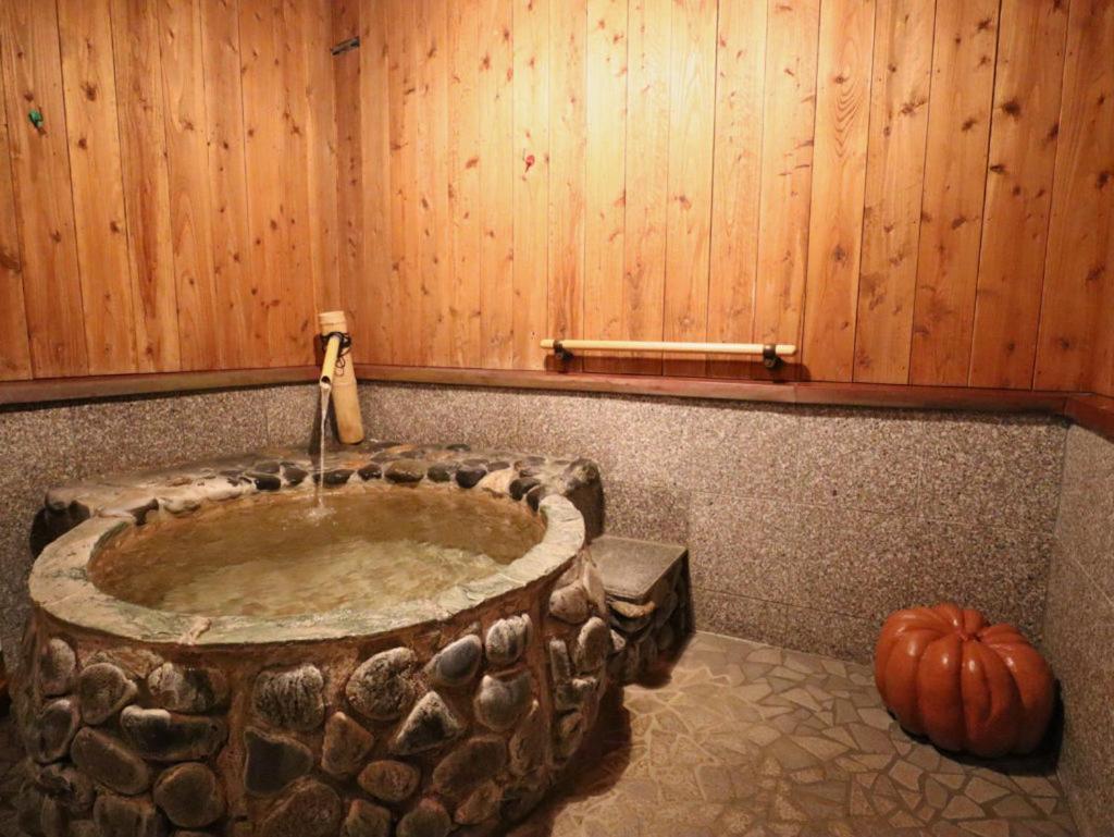 Ban-Ya Hot Spring Inn Yufu Esterno foto